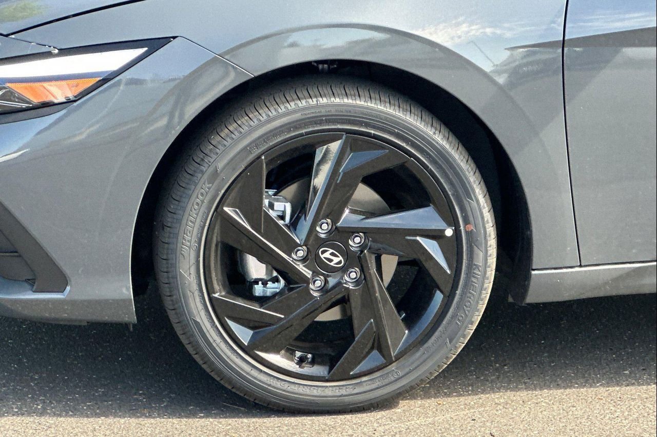 New 2026 Ecotronic Gray Hyundai SEL Sport Plus image 24