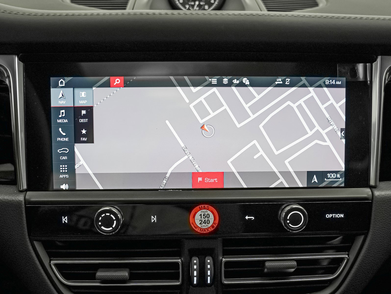 2025 Porsche Macan - Photo 23