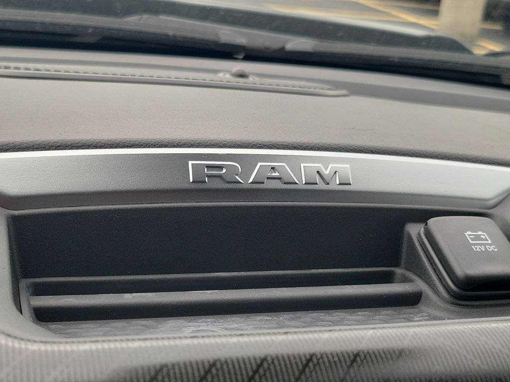 New 2026 Diamond Black Crystal Pearlcoat RAM Black Express Edition image 26