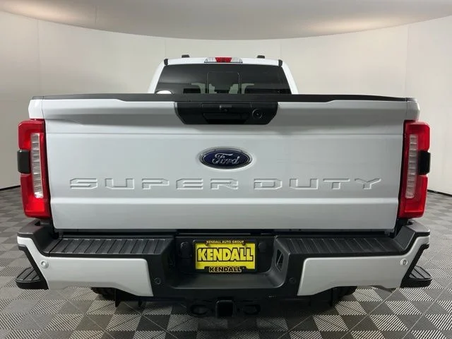 New 2026 Oxford White Ford XL image 5