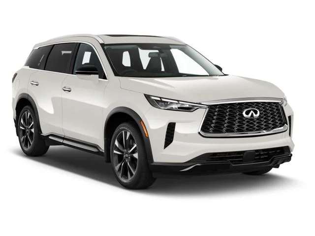 Used 2023 Majestic White INFINITI LUXE image 1