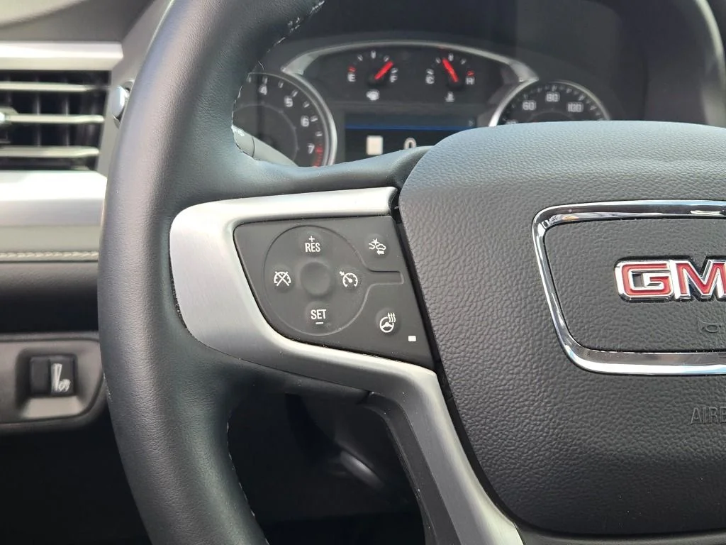 Used 2023 Blue GMC SLT image 33