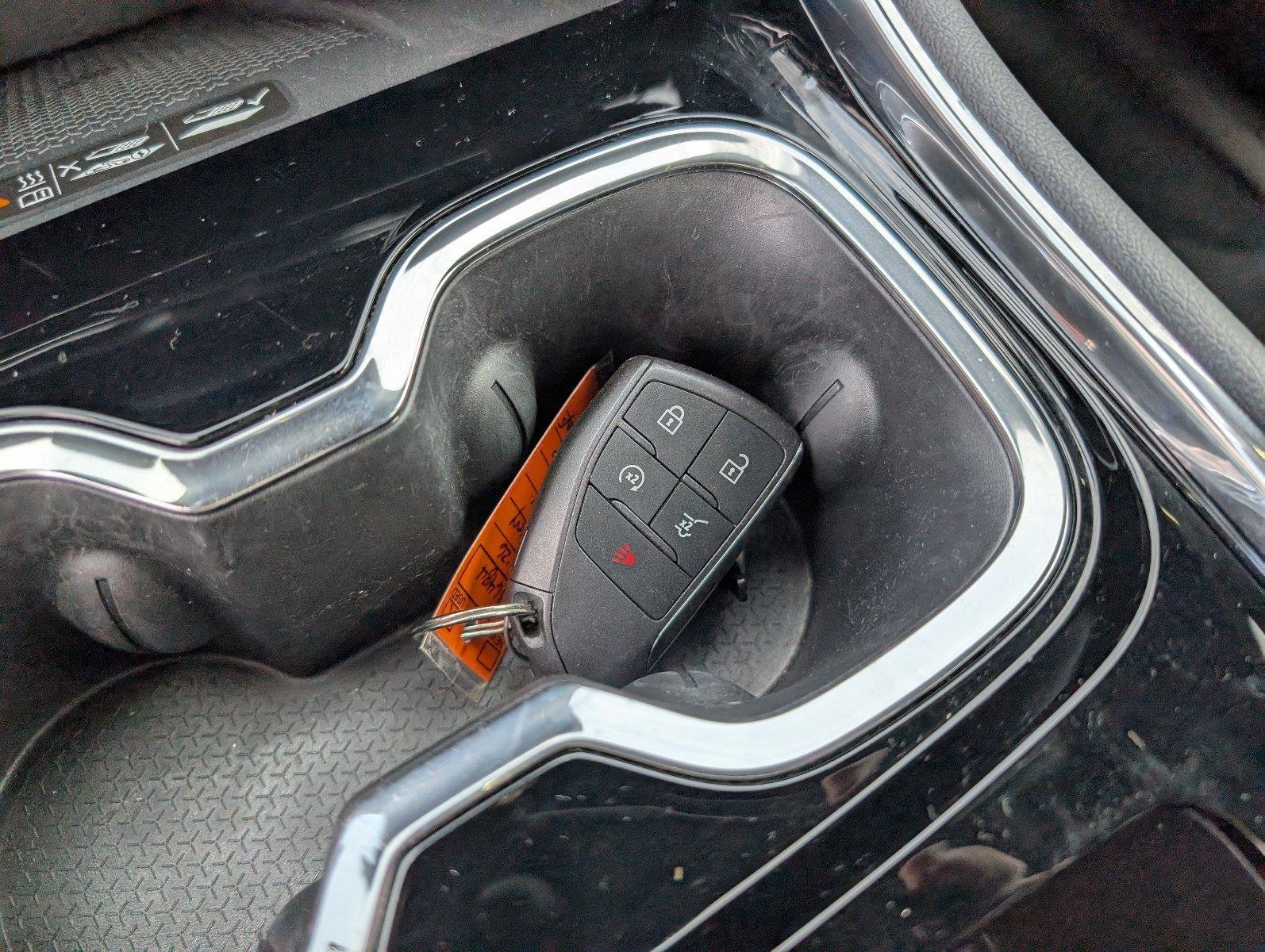 Used 2026 Summit White Chevrolet LT image 20