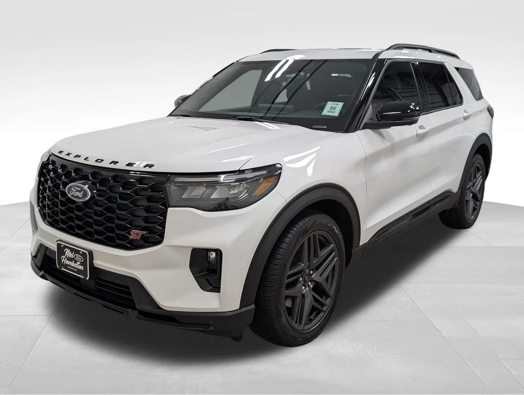 New 2026 Star White Metallic Tri-Coat Ford ST image 17