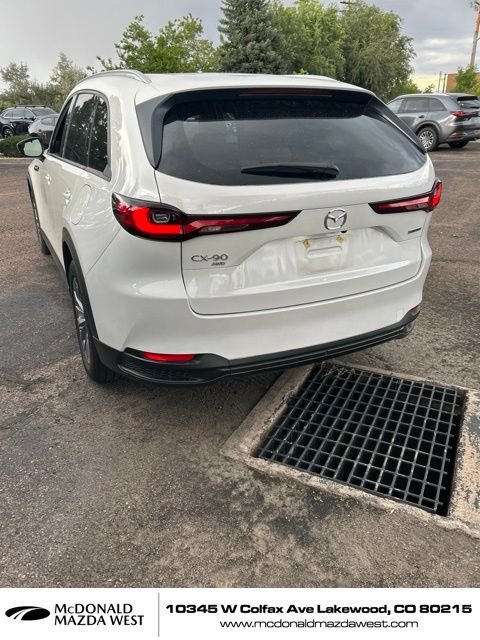 Used 2024 White Mazda Preferred image 3