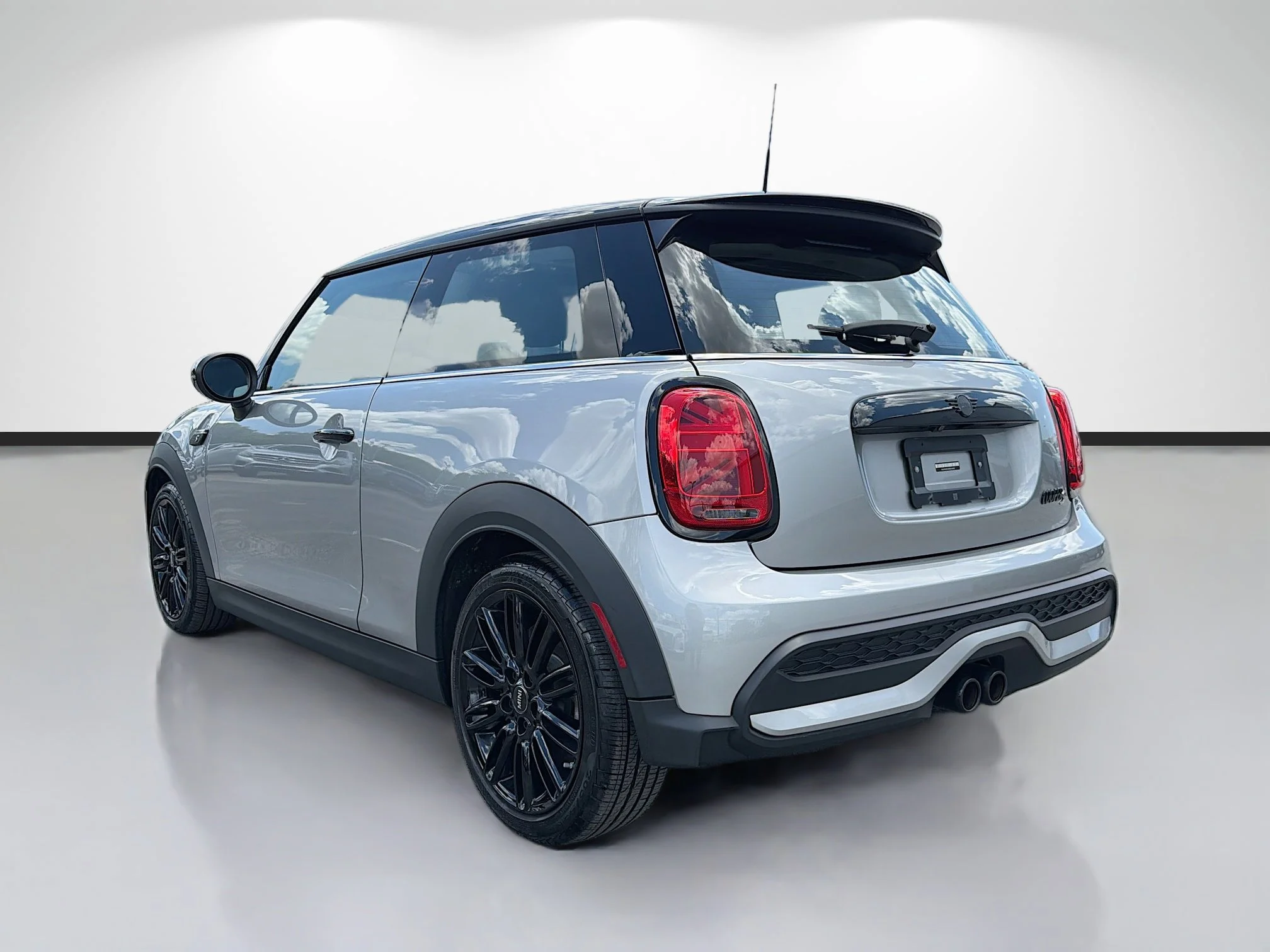 Used 2024 Silver MINI Cooper S image 3
