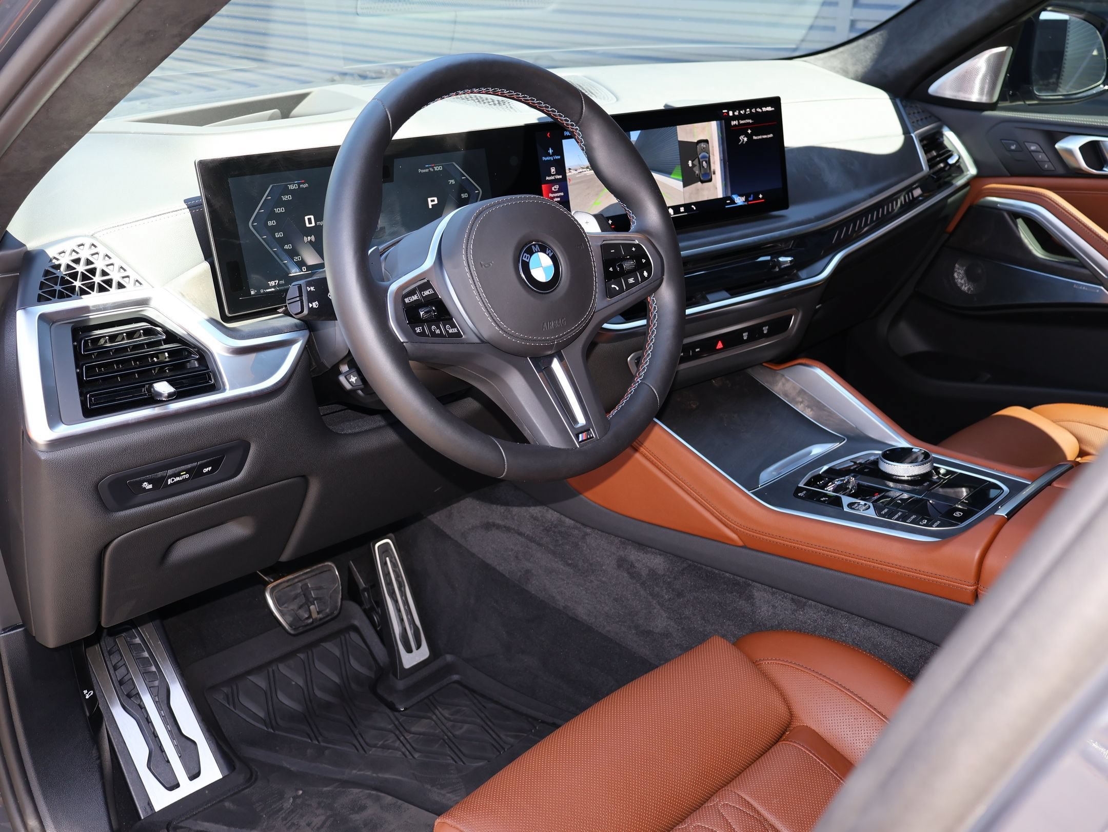 Used 2026 Dravit Grey Metallic BMW M60i image 12