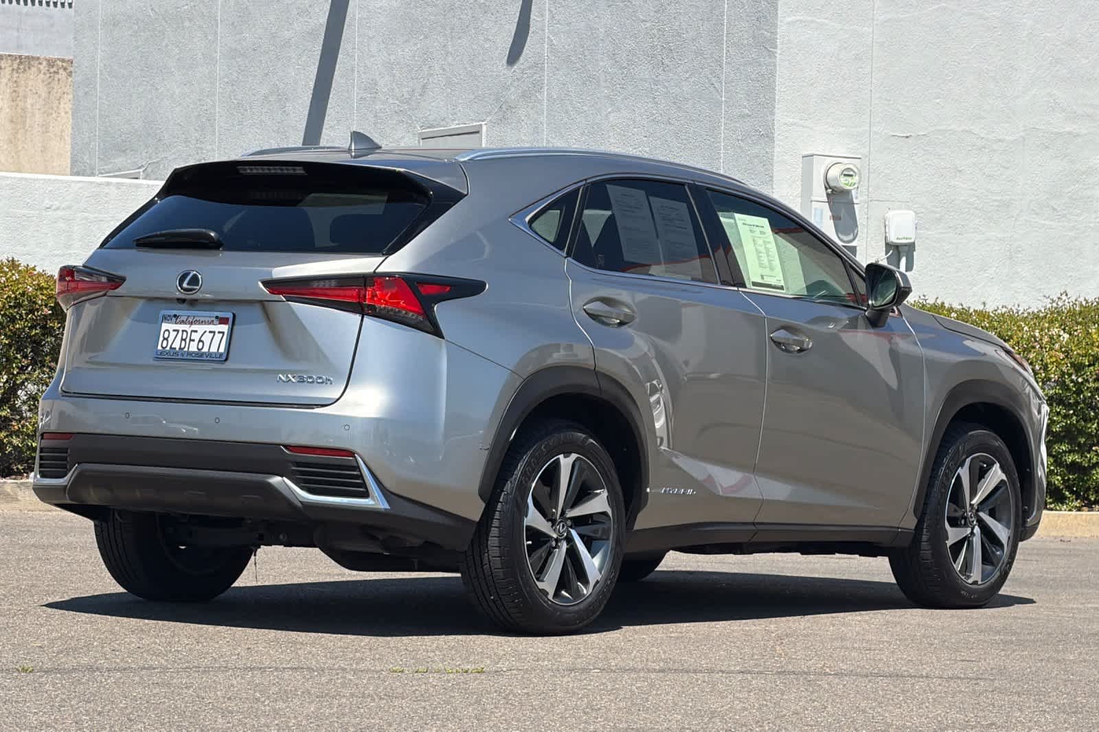 Used 2020 Atomic Silver Lexus  image 2
