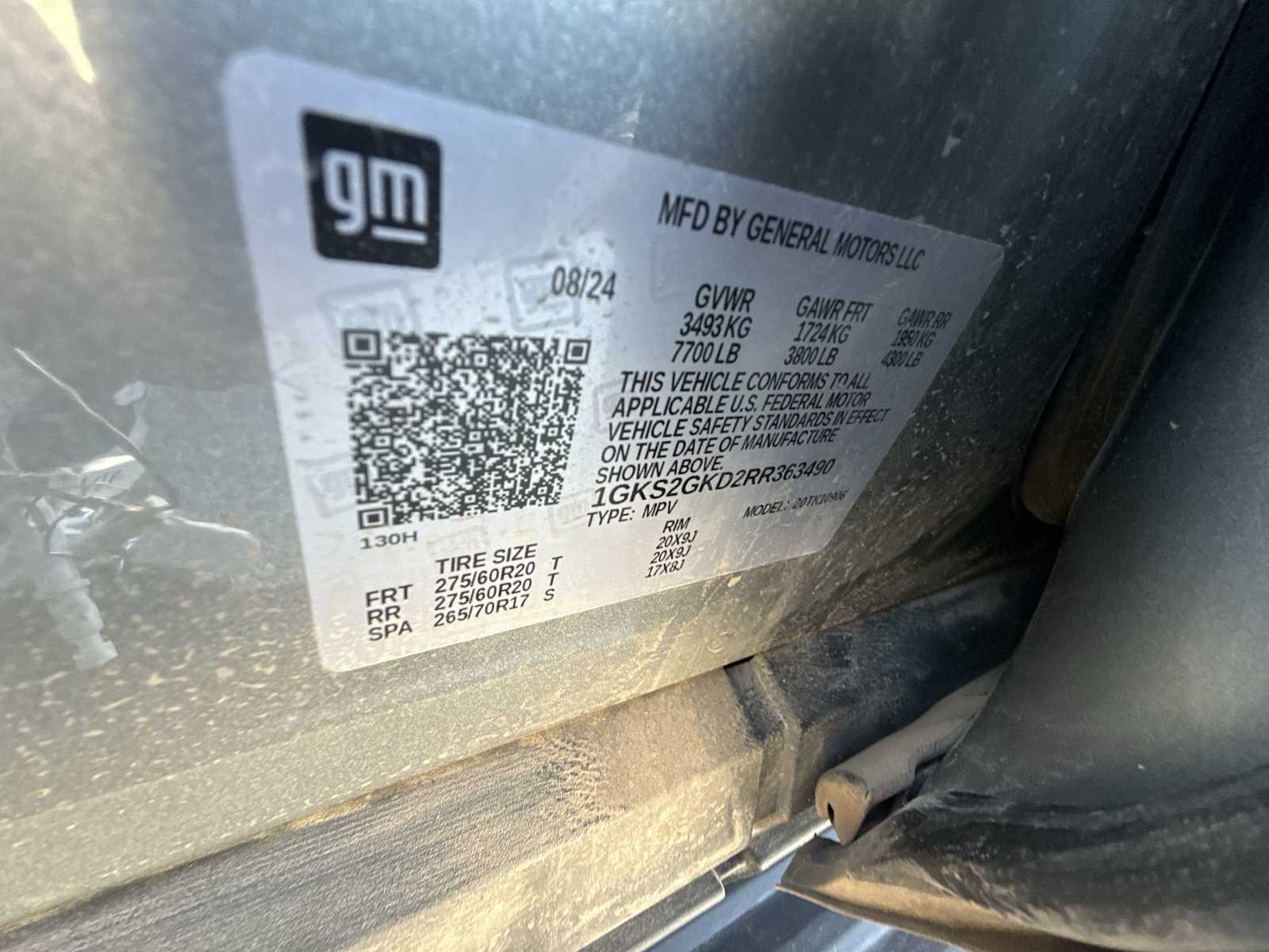 Certified Used 2024 Sterling Metallic GMC SLT image 33