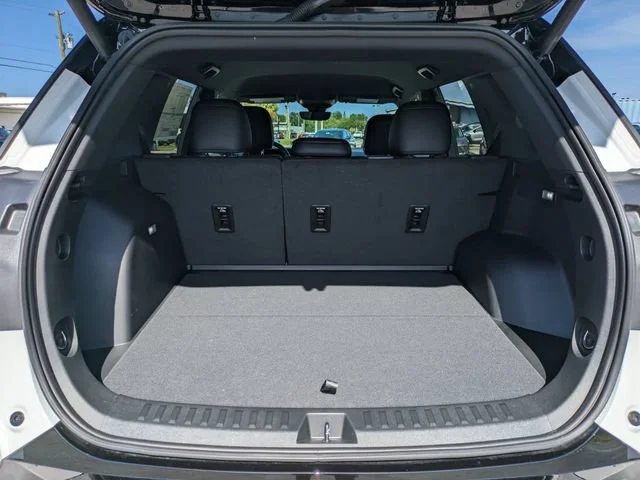 2026 GMC Terrain AT4 - Photo 13