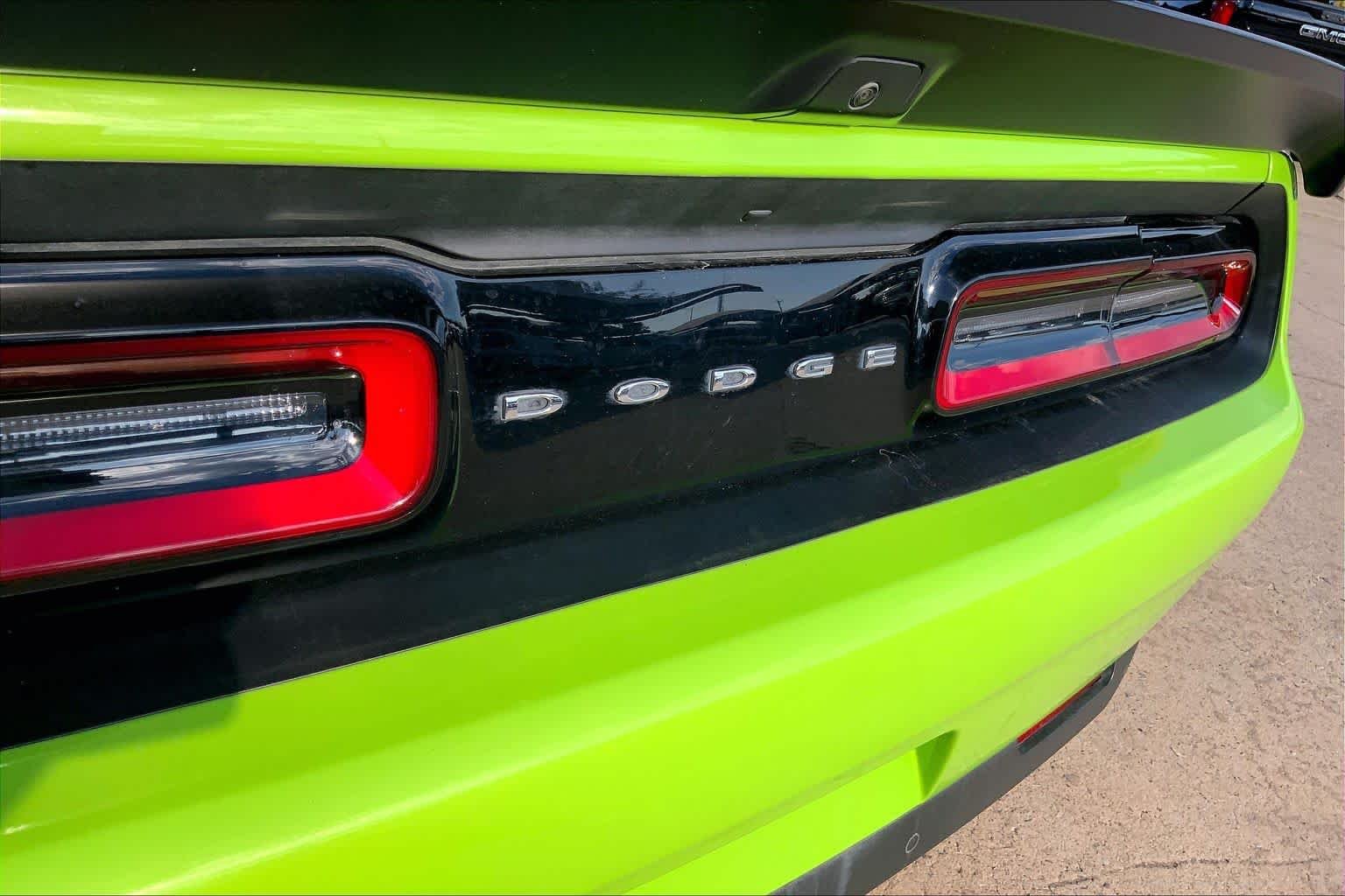 Used 2023 Sublime Metallic Clearcoat Dodge R/T Scat Pack image 30