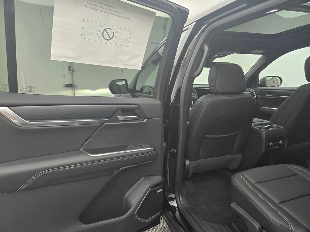 2026 GMC Acadia Elevation - Photo 37