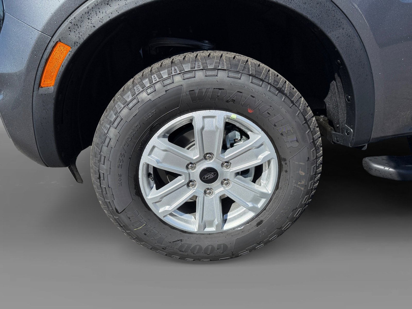 New 2025 Carbonized Gray Metallic Ford XL image 9