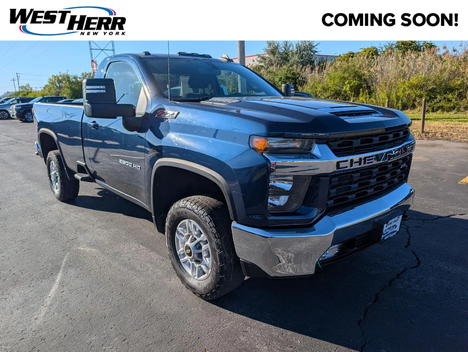Used 2022 Northsky Blue Metallic Chevrolet LT image 1