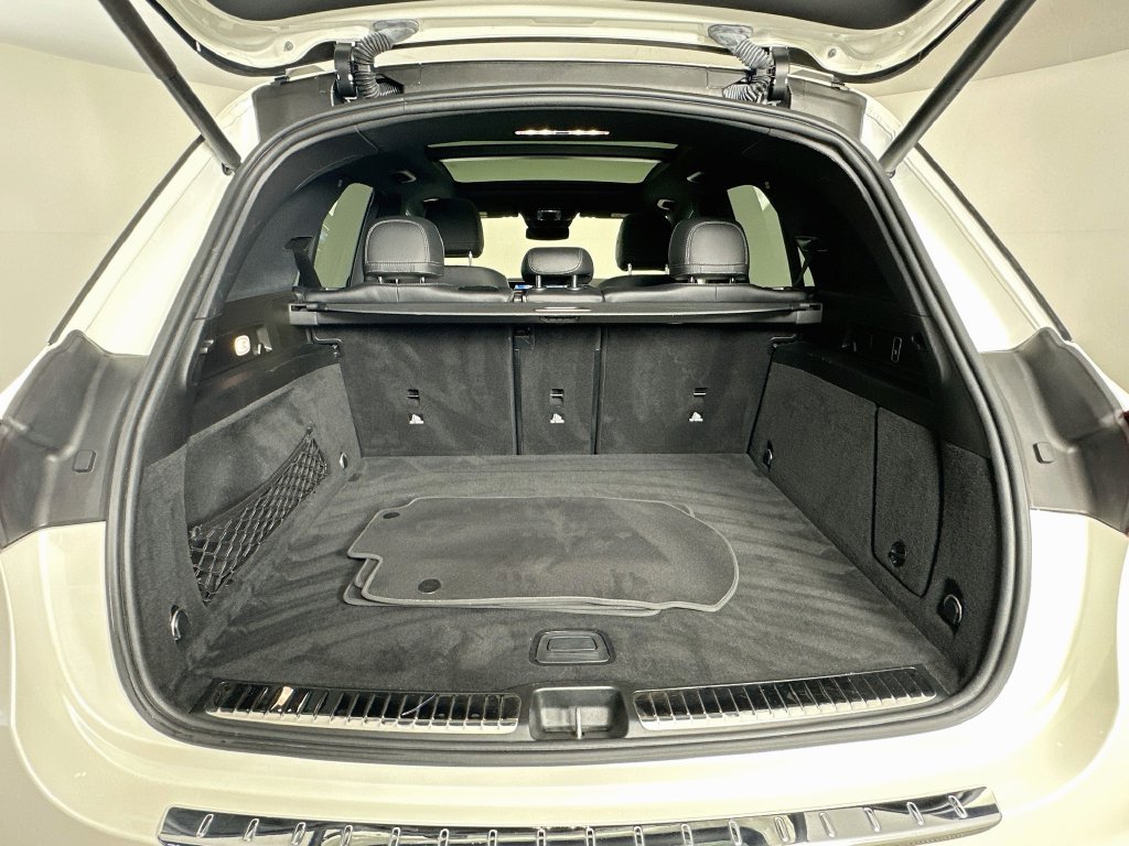 Certified Used 2023  Mercedes-Benz GLE 450 image 27