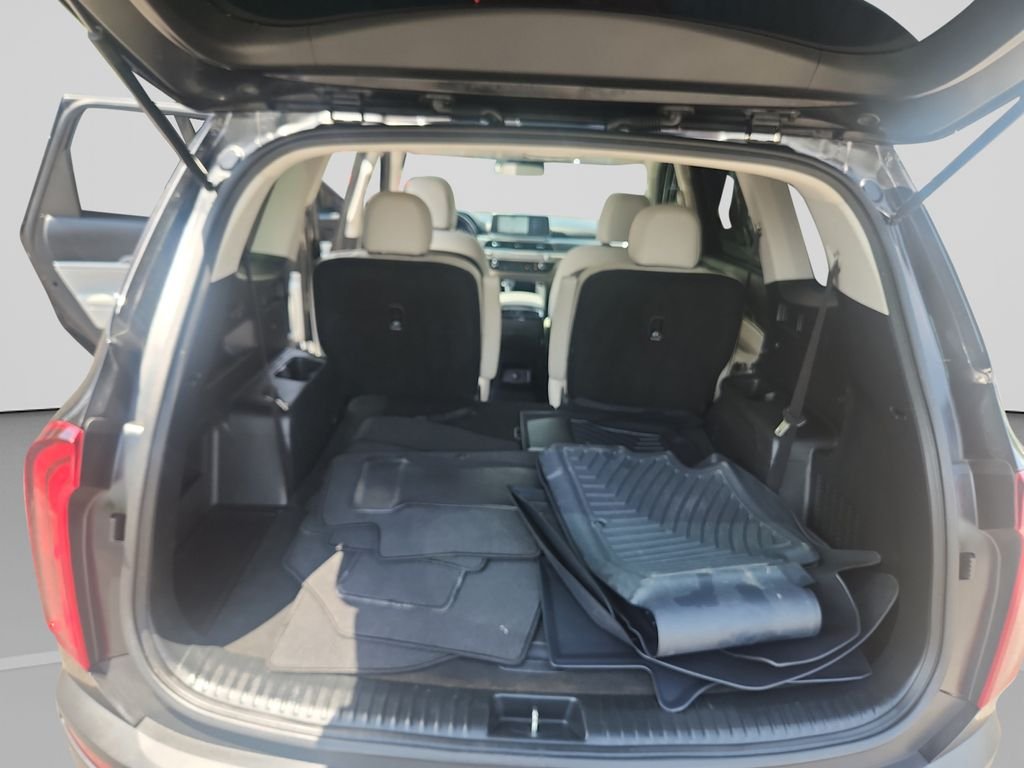 Certified Used 2022 Black Kia S image 19