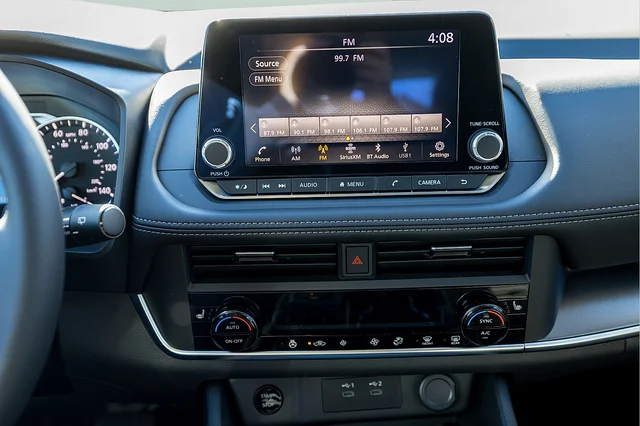 2026 Nissan Rogue SV - Photo 13
