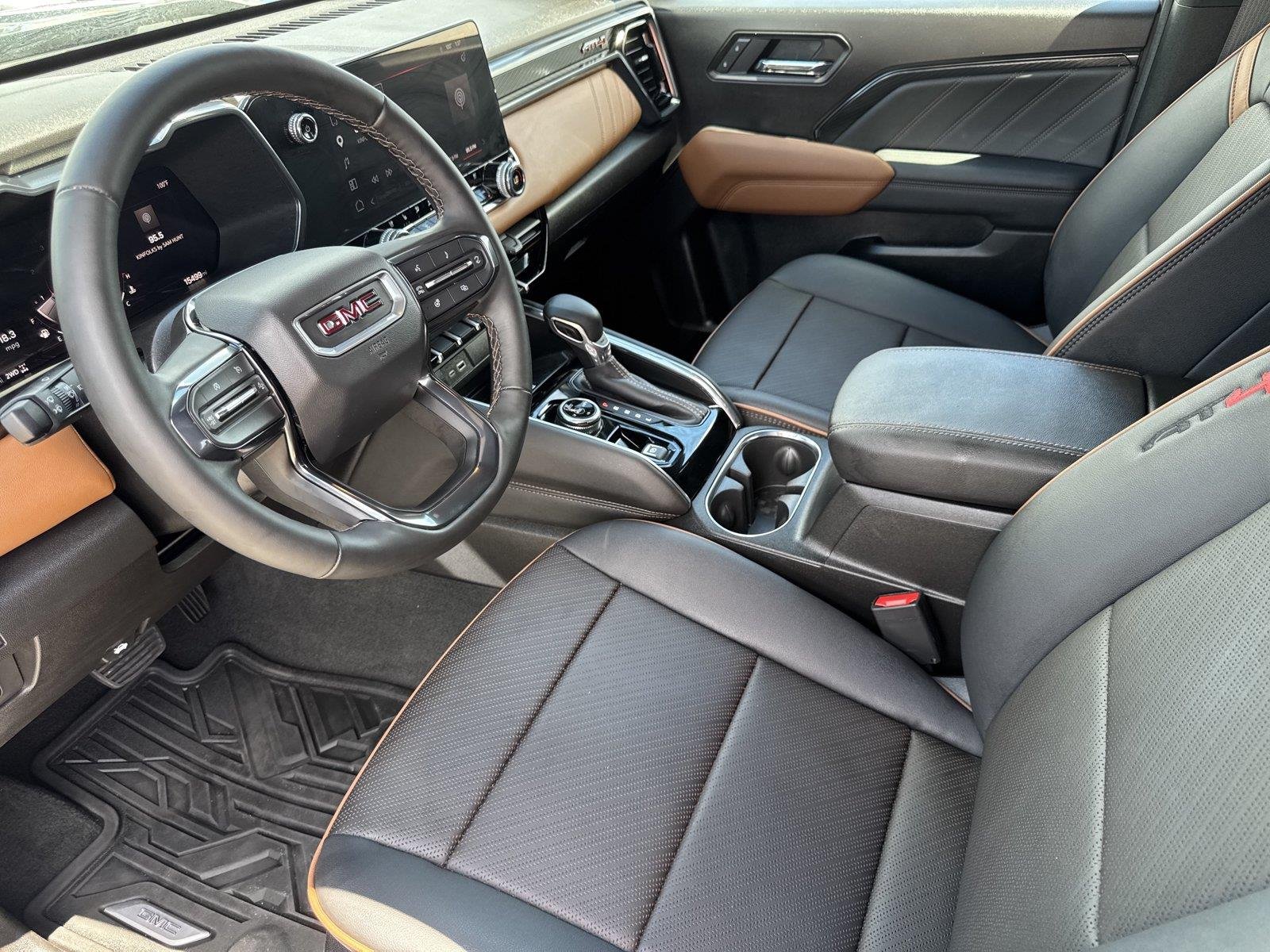 Used 2026 Onyx Black GMC AT4 image 10