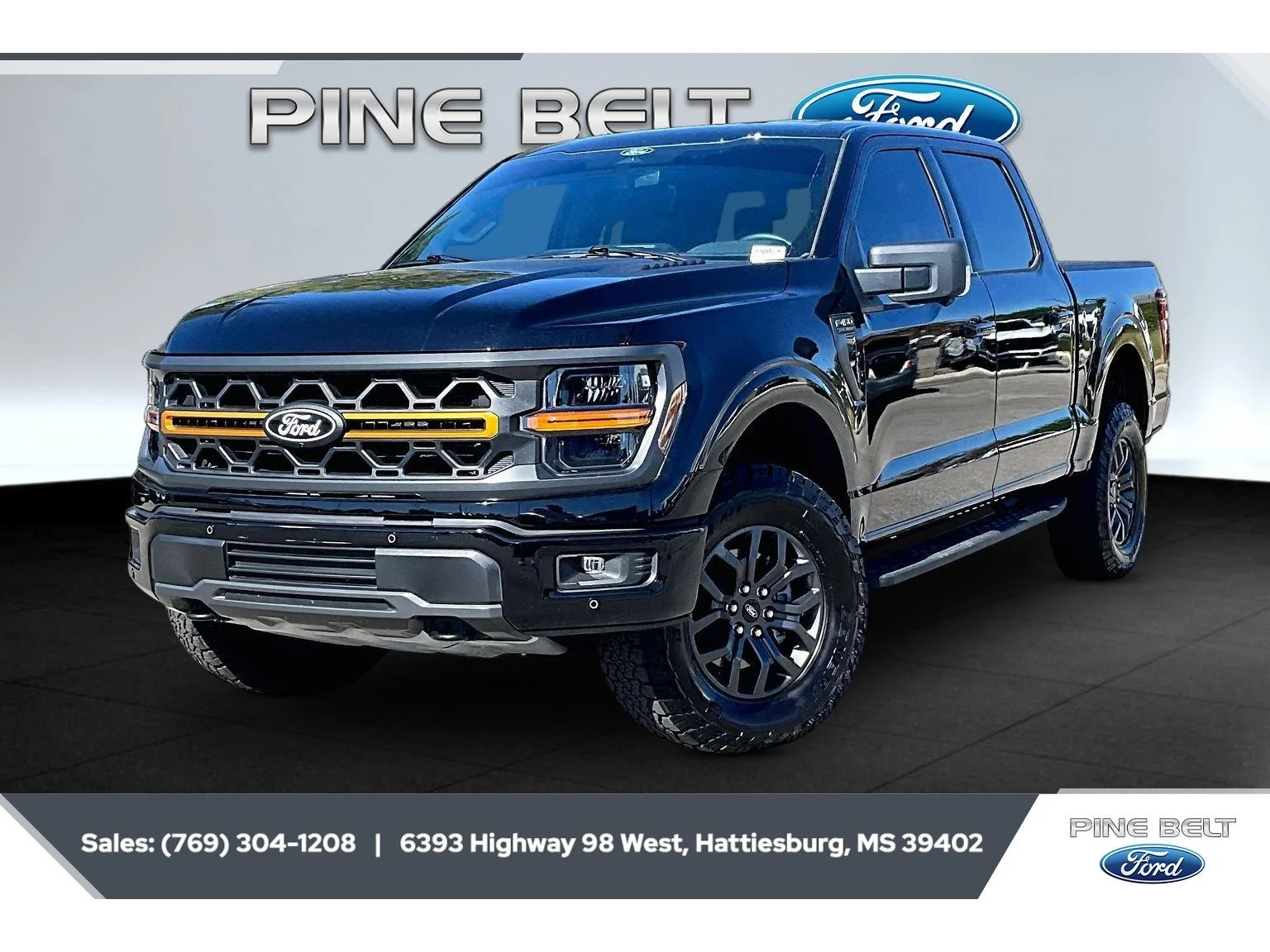 Used 2025 Agate Black Metallic Ford Tremor image 10