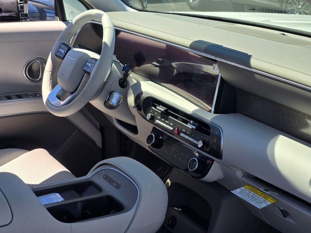New 2026 White Pearl Hyundai SEL AWD image 7