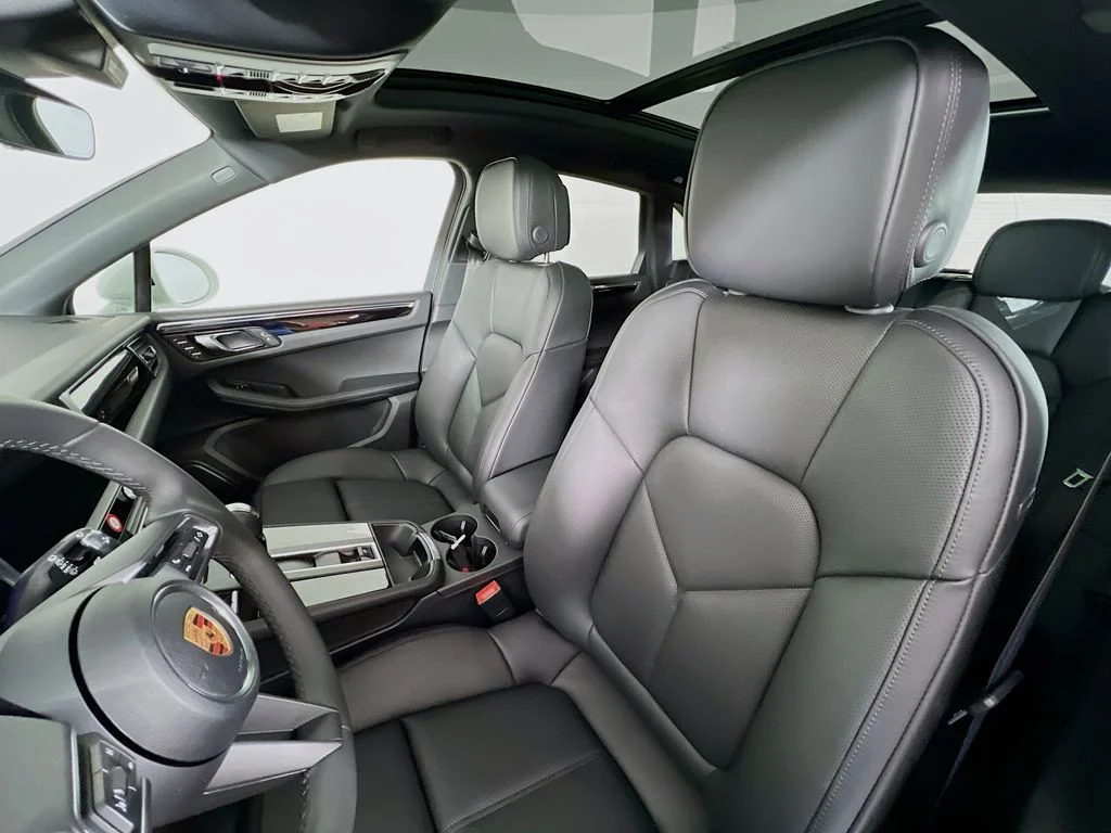 New 2026 White Porsche Base image 5