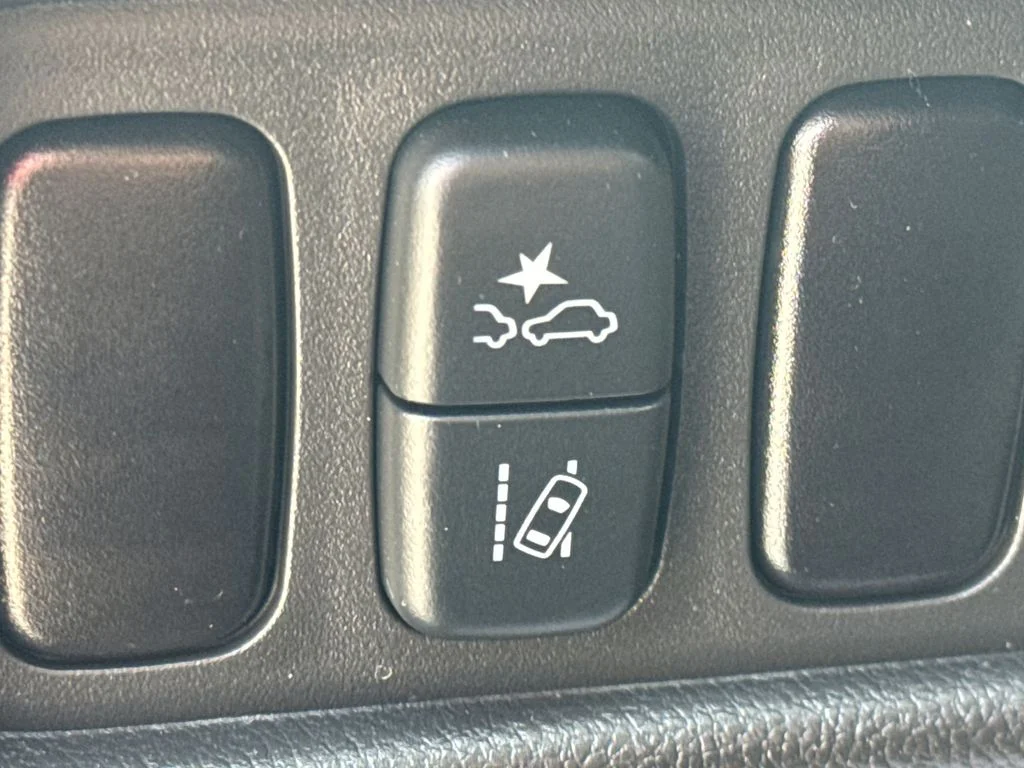 2024 Mitsubishi Outlander Sport ES - Photo 29