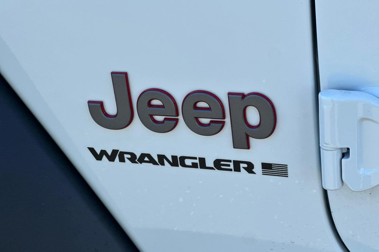 New 2026 Bright White Clearcoat Jeep Rubicon image 26