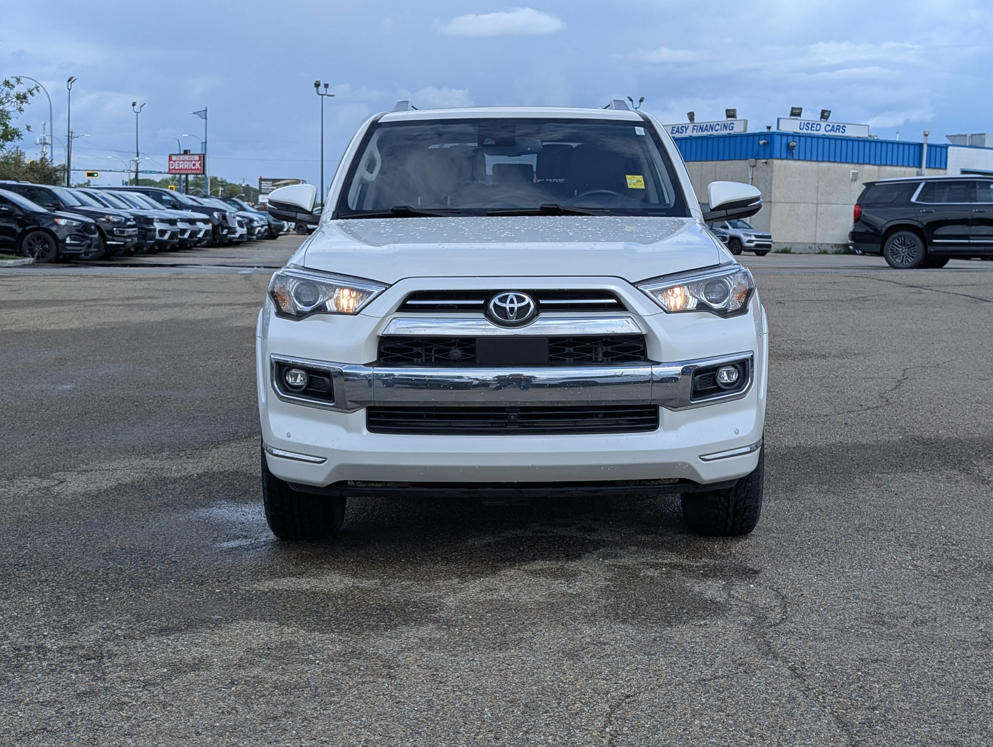 Used 2023 Blizzard Pearl Toyota LIMITED image 10