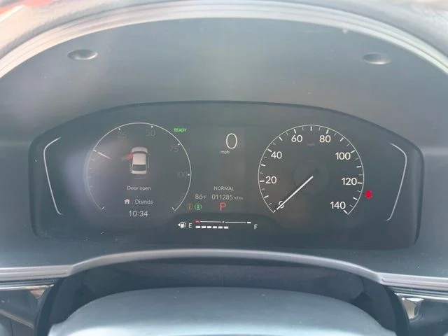 Used 2025  Honda Sport image 27