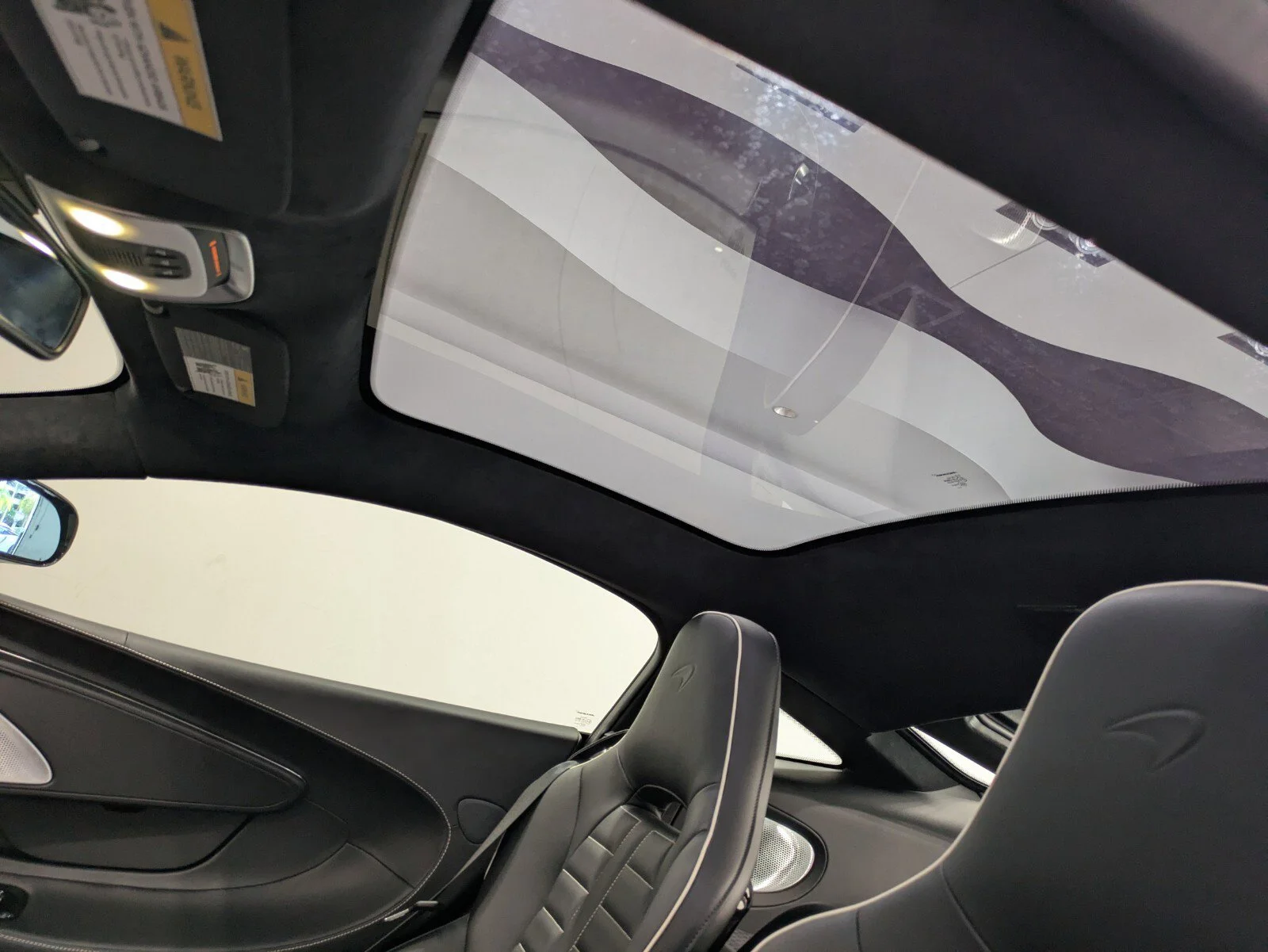2025 McLaren GTS Base - Photo 9