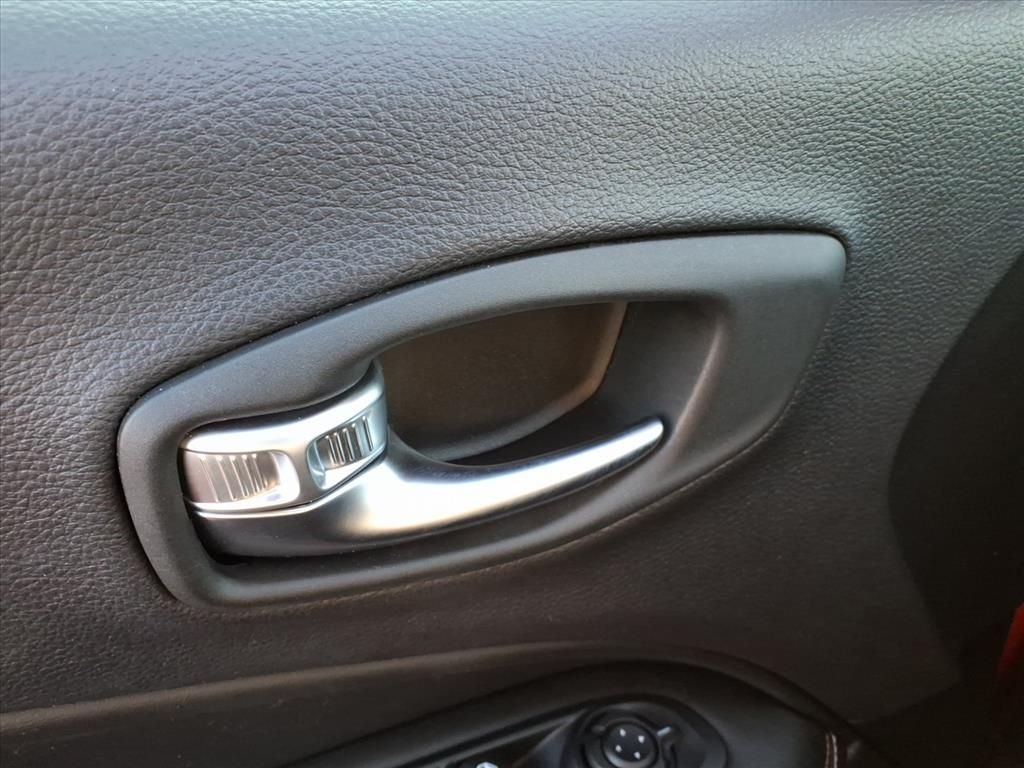 2018 JEEP COMPASS - Image 16