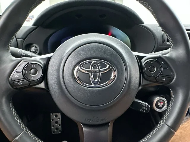 Used 2023  Toyota Premium image 28