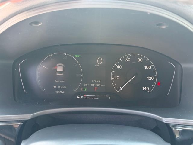 Used 2025  Honda Sport image 27