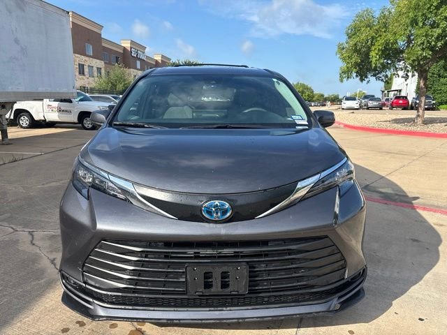 Used 2025 Gray Toyota LE image 2