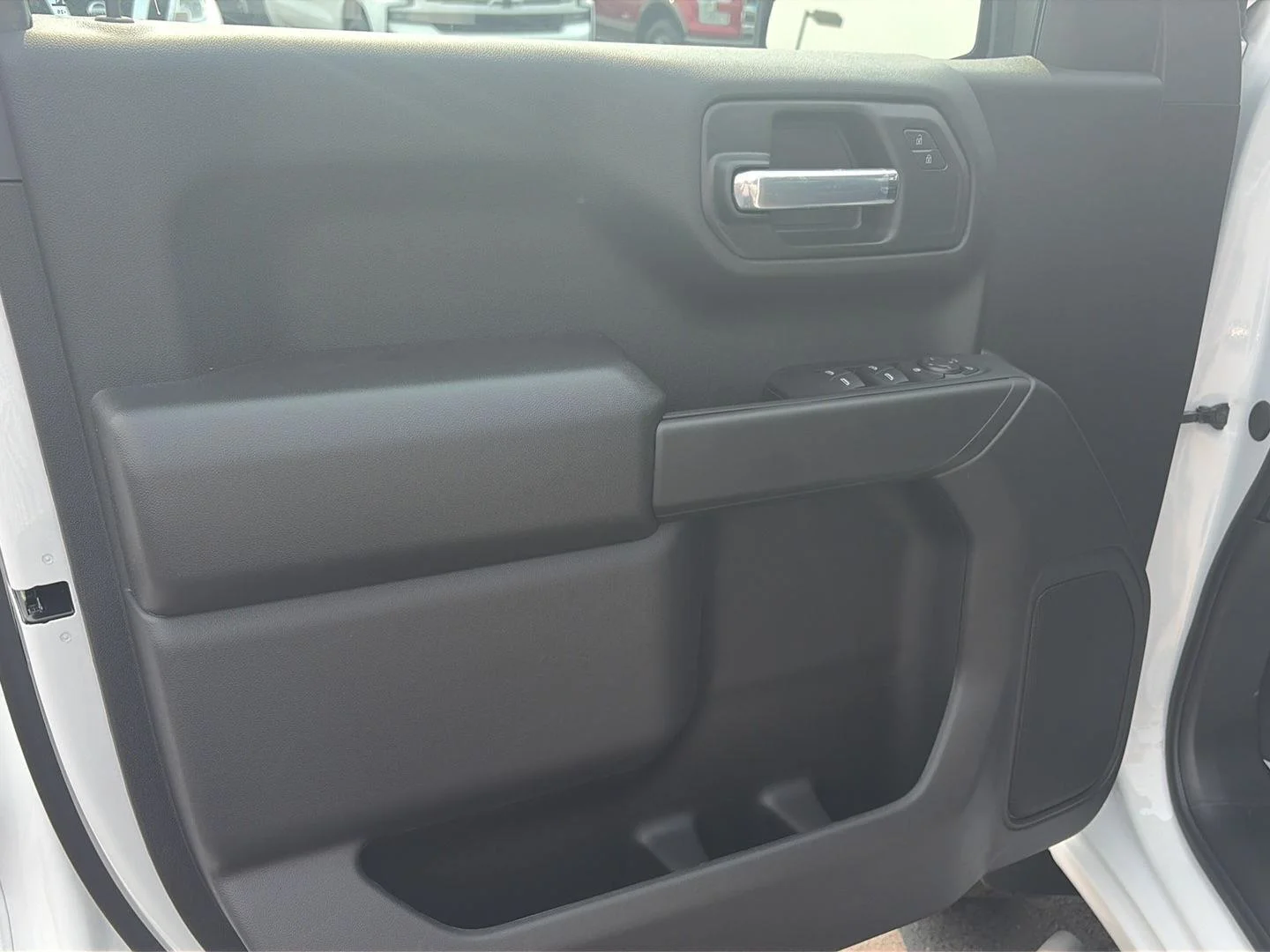 2026 Chevrolet Silverado 1500 Custom Trail Boss - Photo 10