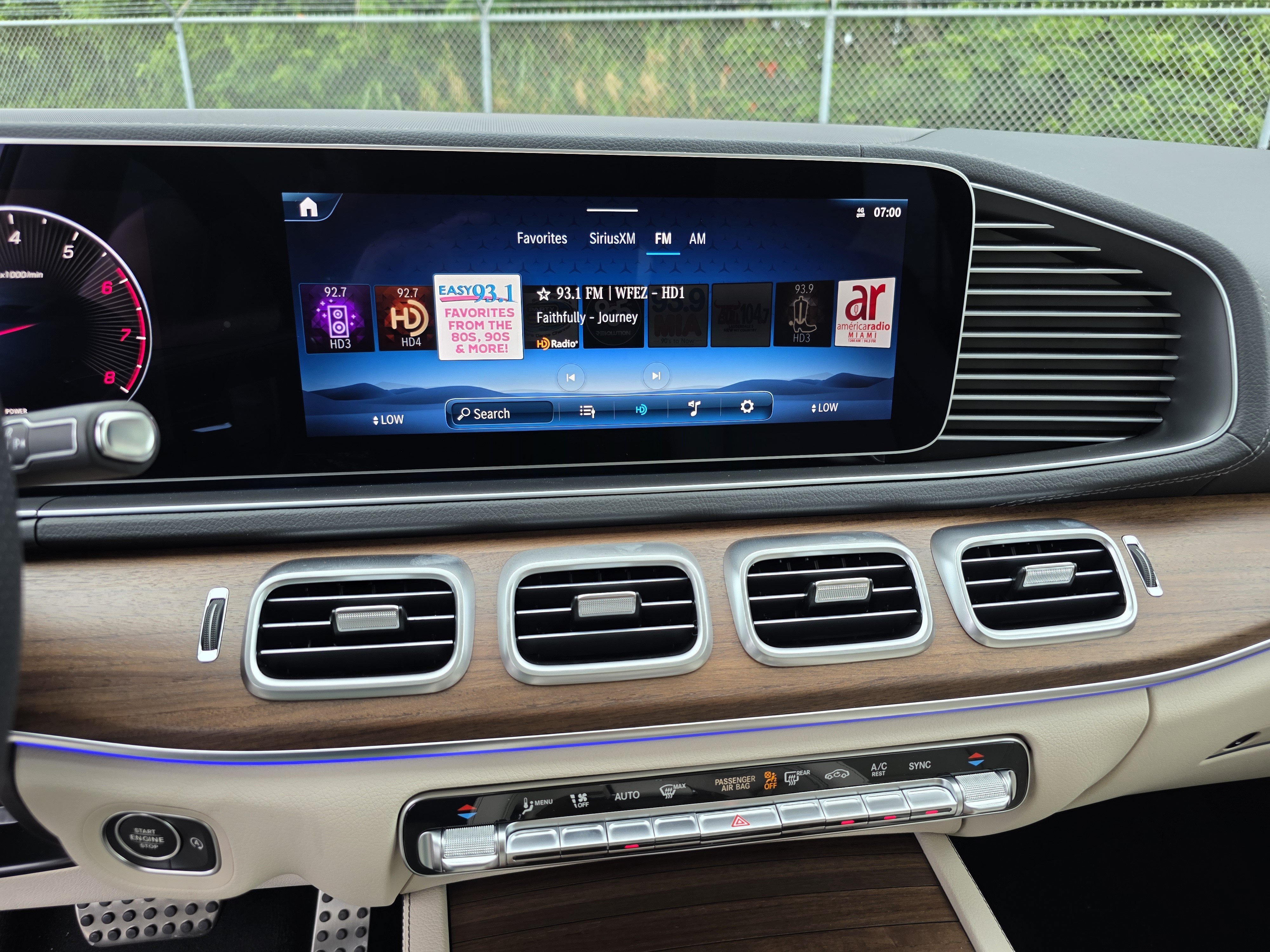 New 2026 MANUFAKTUR Alpine Grey Mercedes-Benz GLS 450 image 47