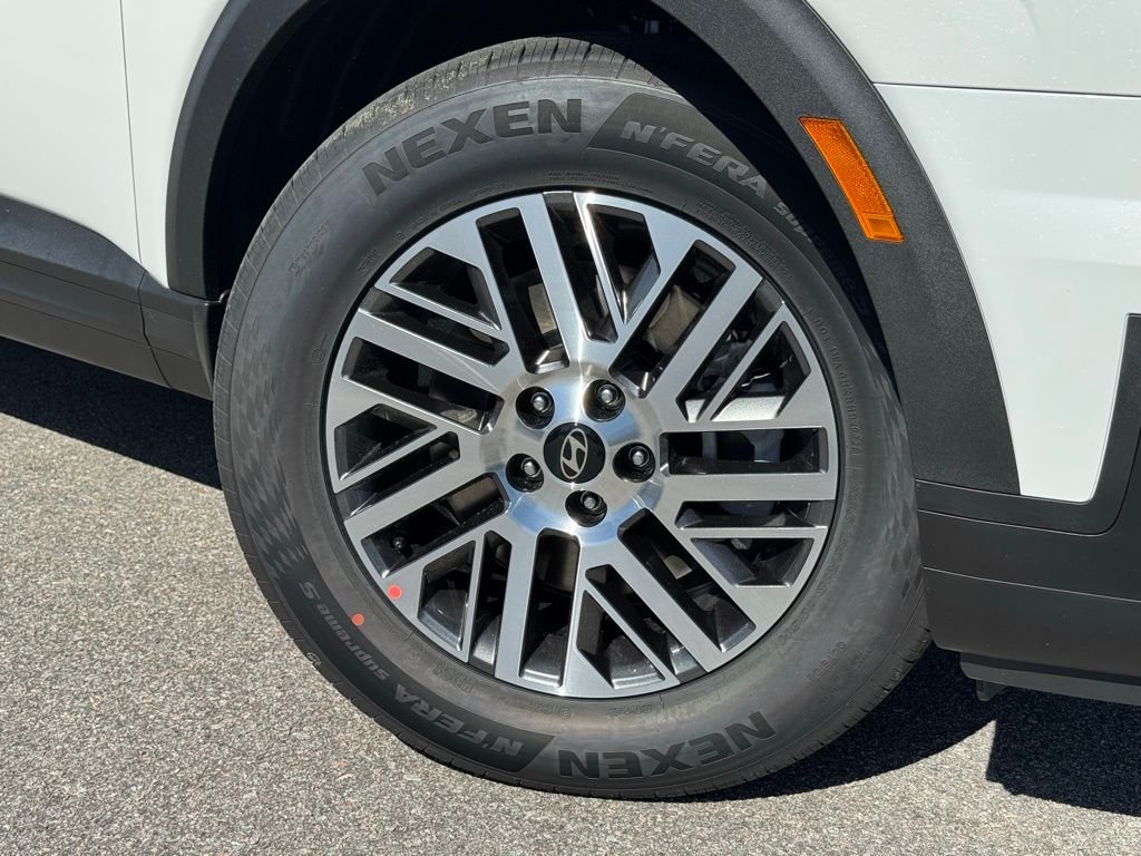 Certified Used 2026 White Hyundai SE image 5