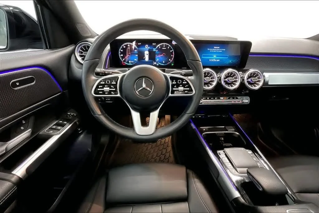 Certified Used 2022 Night Black Mercedes-Benz GLB 250 image 5