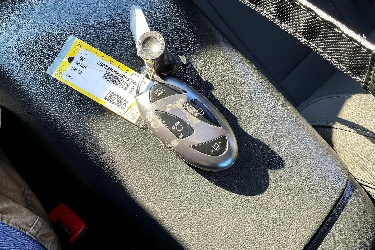 Used 2025 Ultimate Red Hyundai SEL Convenience image 15