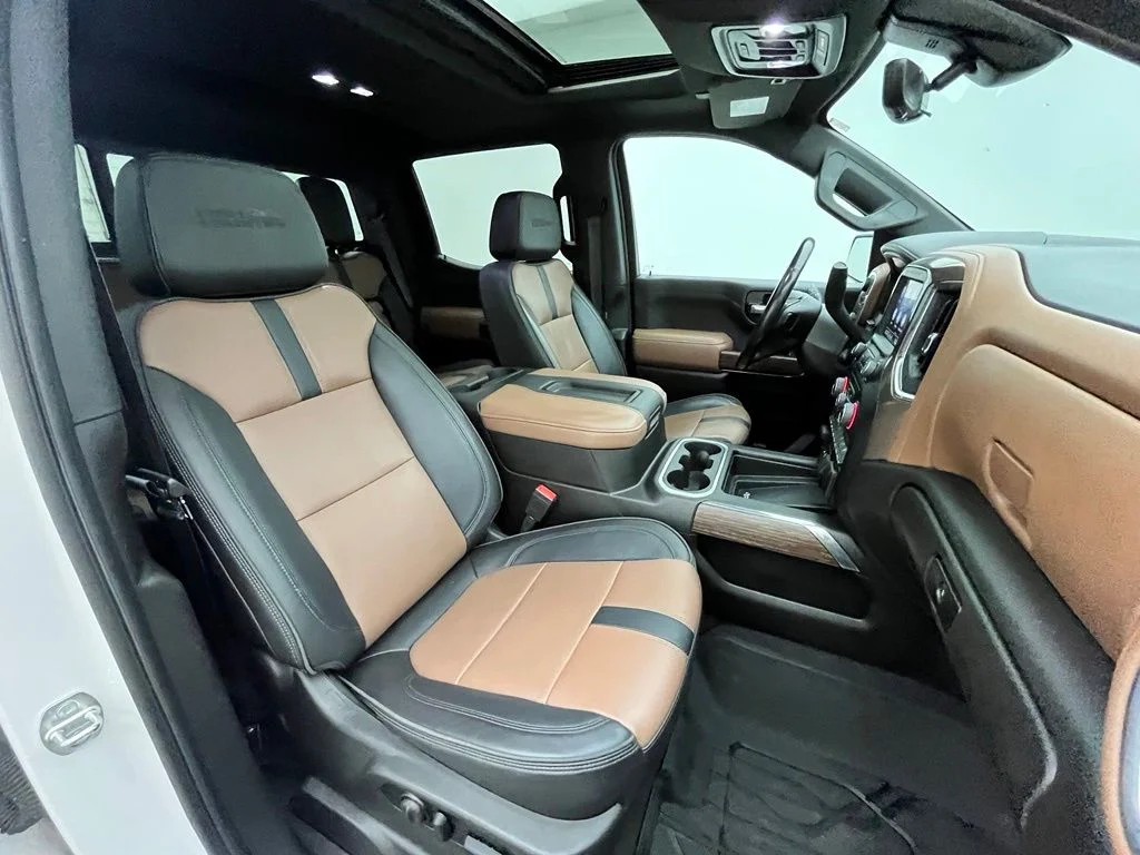 Used 2022 Beige Chevrolet High Country image 34