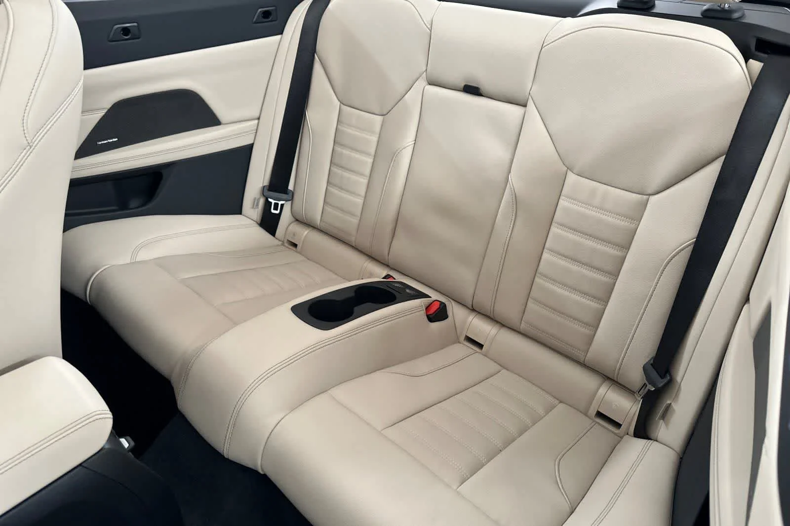 2026 BMW 4 Series 430i - Photo 4