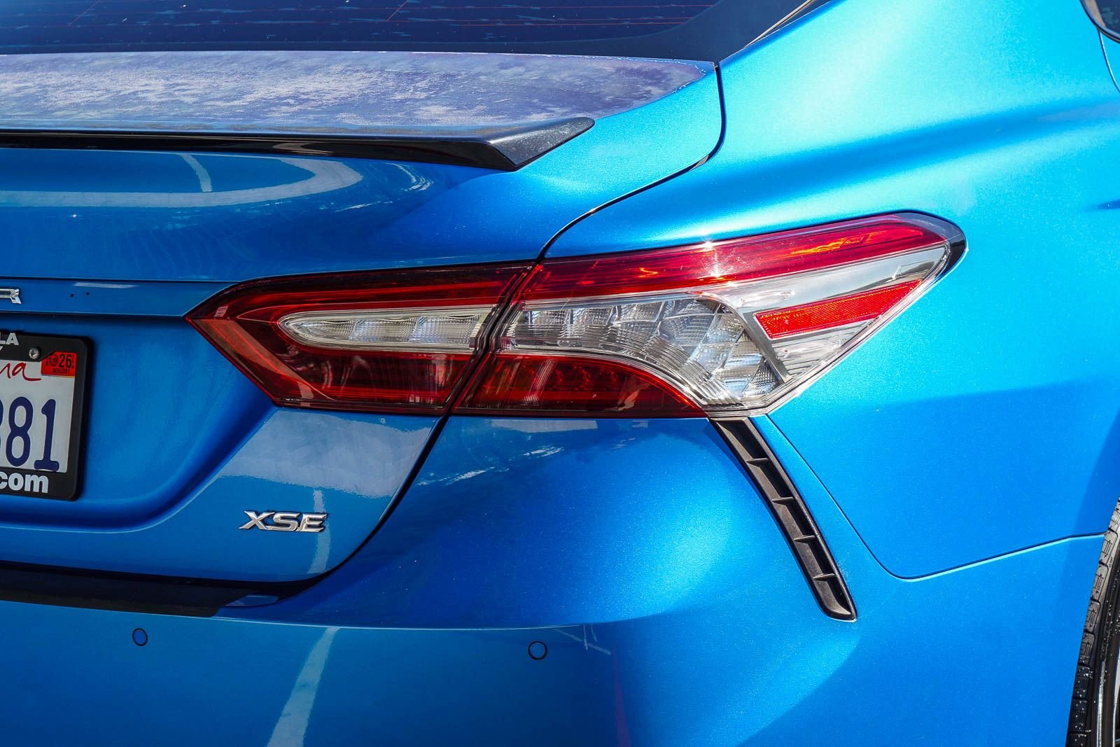 Certified Used 2018 Midnight Black Metallic Toyota XSE image 8
