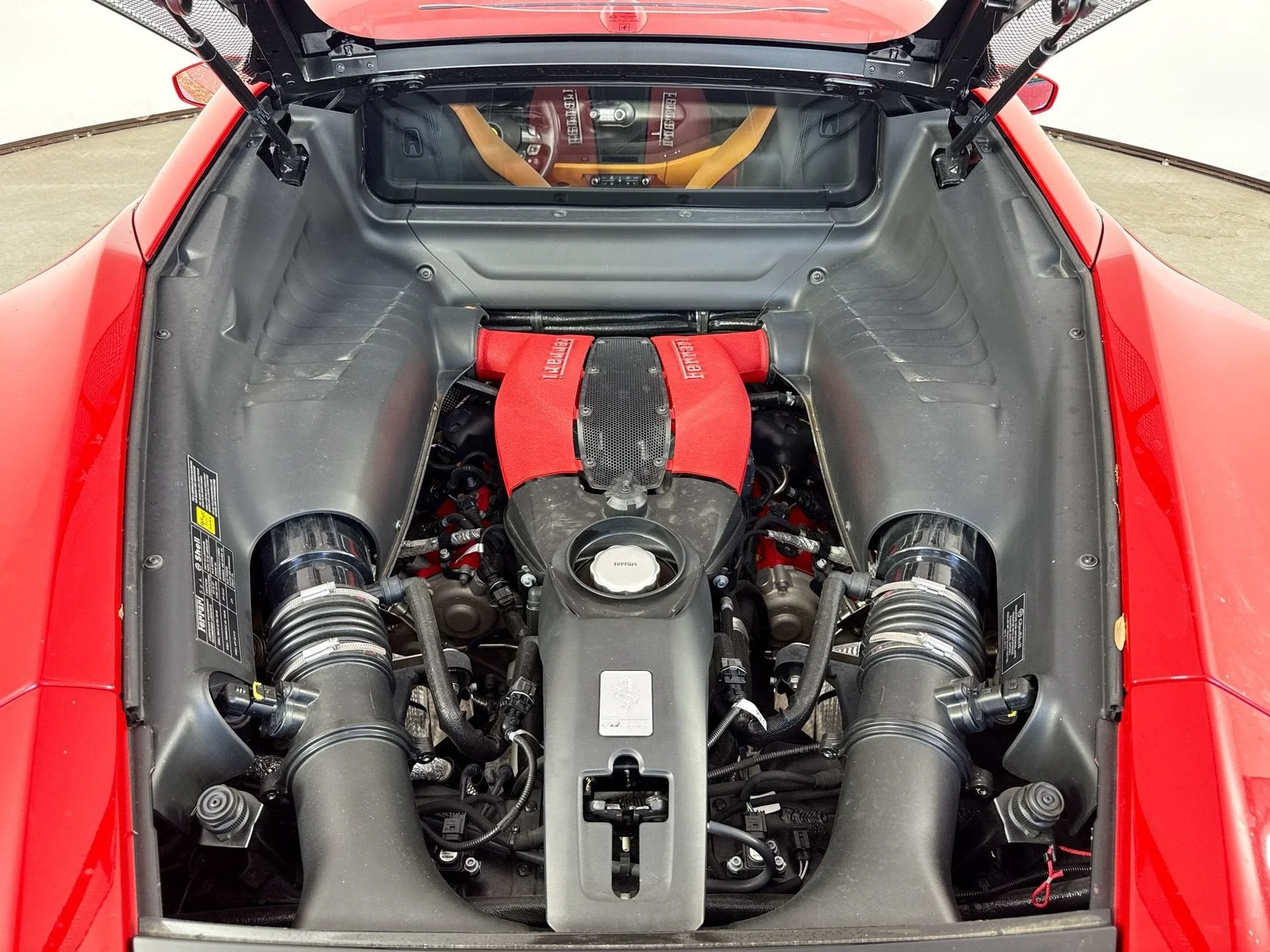 2020 Ferrari F8 Base - Photo 25