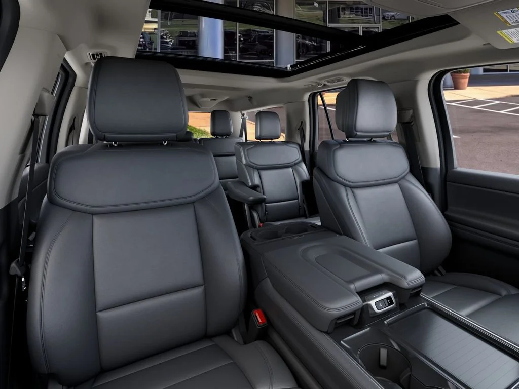 New 2027 Agate Black Metallic Ford Active™ image 10