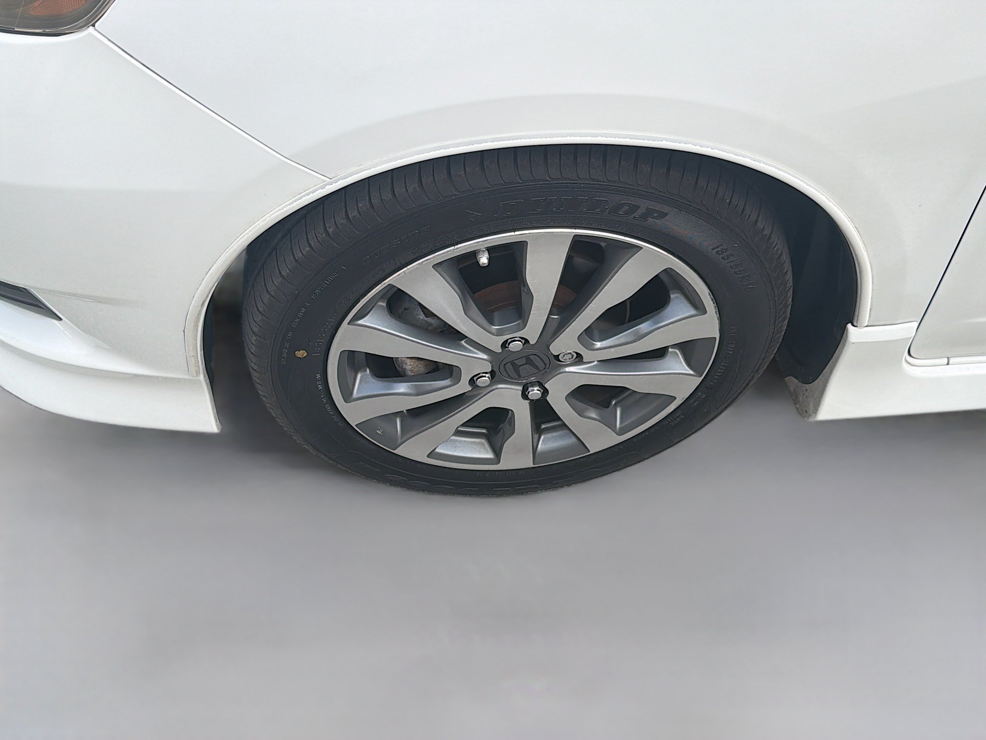 Used 2012 Taffeta White Honda Sport image 35