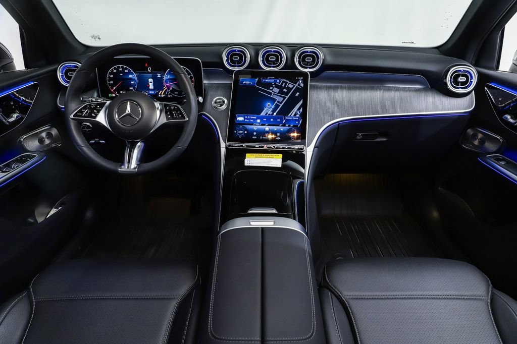 New 2026 Black Mercedes-Benz GLC 300 image 23