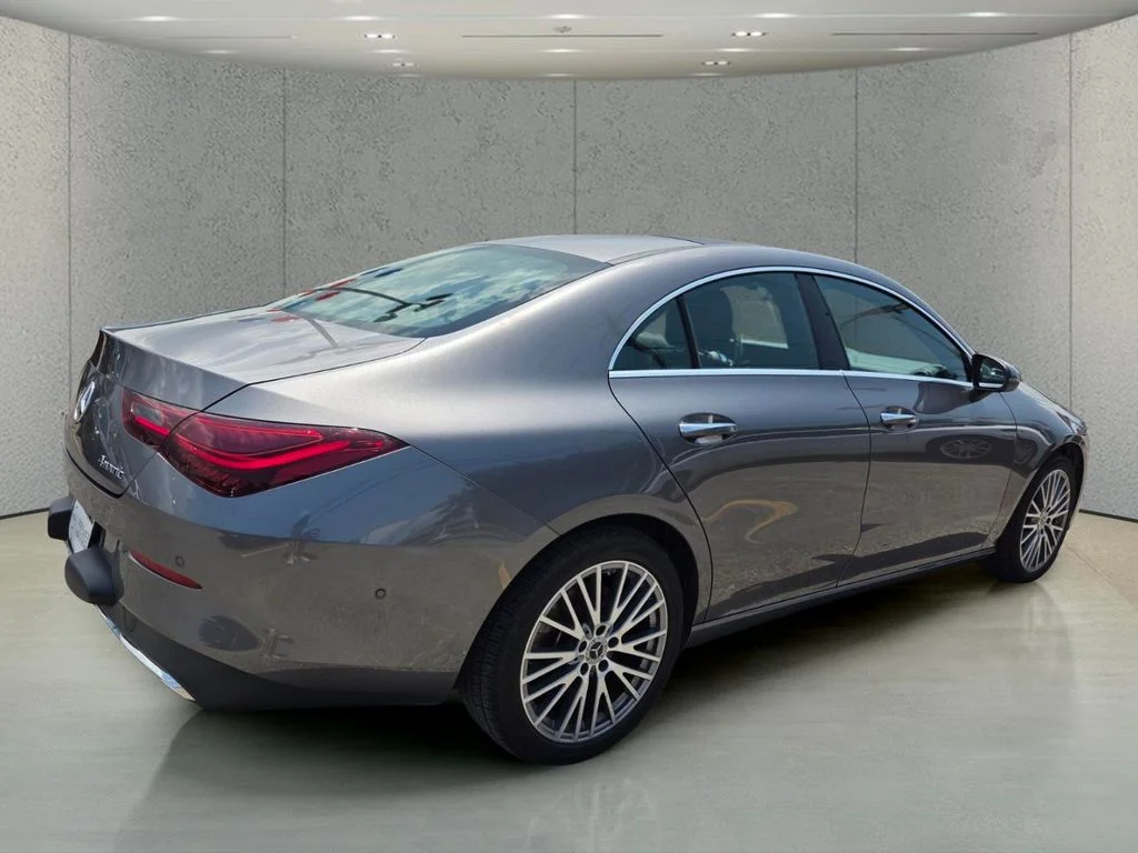 Used 2025 Gray Mercedes-Benz CLA 250 image 5