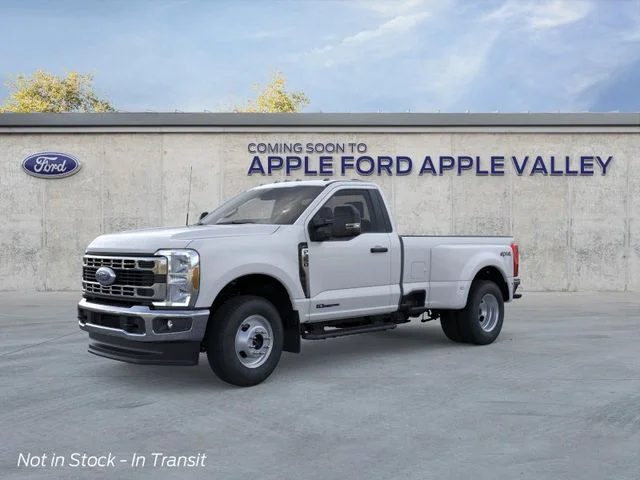 New 2026 Oxford White Ford XLT image 1