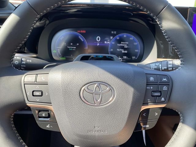 New 2026 Oxygen White Toyota Limited image 14