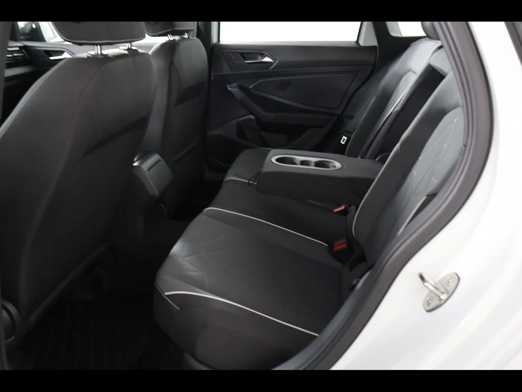 New 2026 White Volkswagen 1.5T Sport image 9